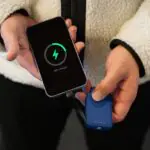 4000mAh Key Fob Universal Power Bank with Built-In Charging Cables - Image 8