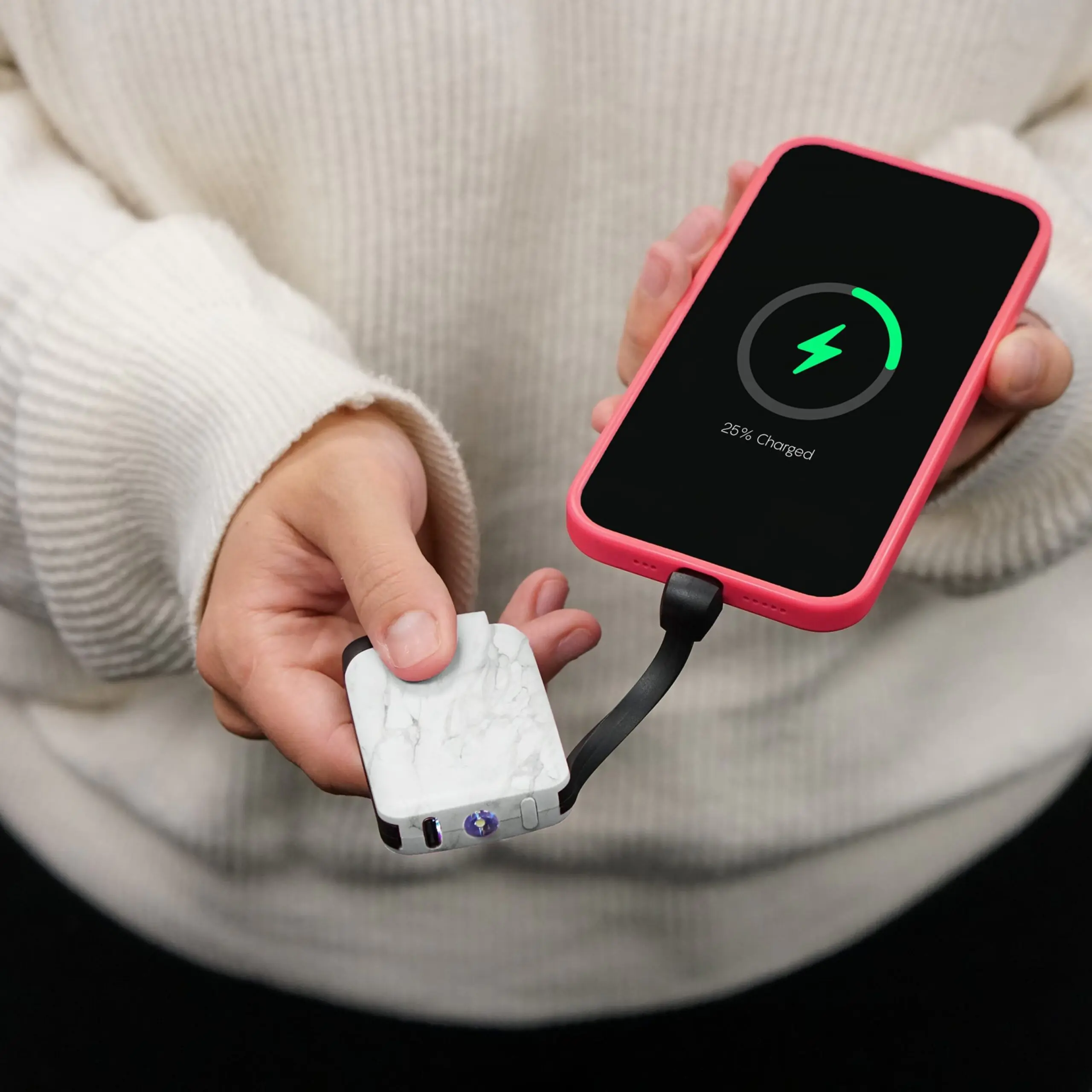 4000mAh Key Fob Universal Power Bank with Built-In Charging Cables - Image 6