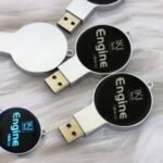 LED Gold USB Flash Drive  (128GB | USB 3.0) - Image 4