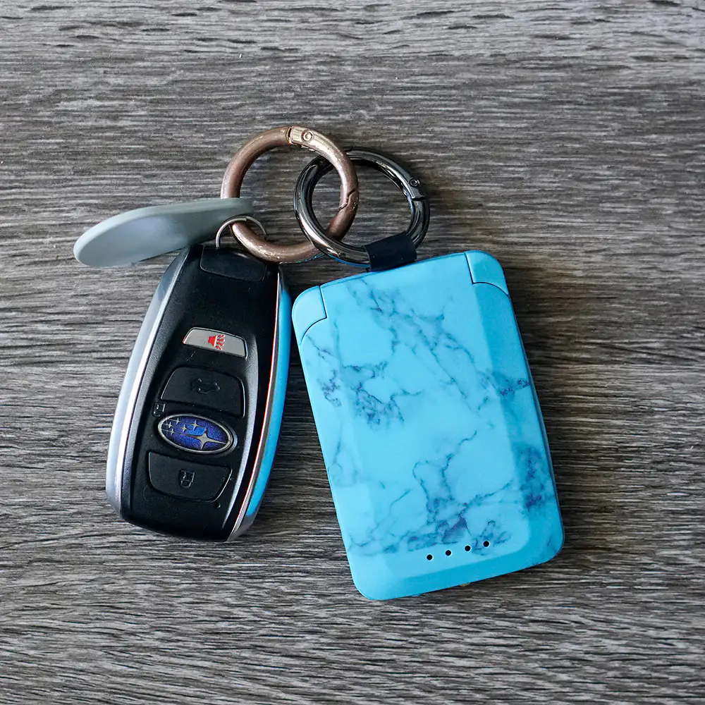 4000mAh Key Fob Universal Power Bank with Built-In Charging Cables - Image 5